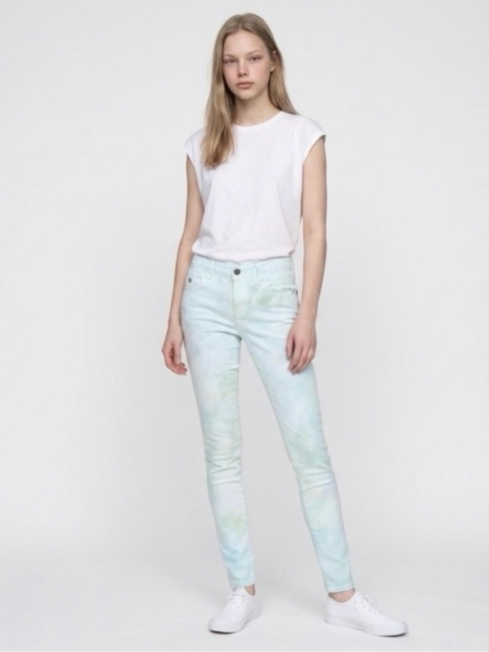 Zara Slim Fit Hand Painted Tie Dye Green Jeans Mars Venus Space Art Pastel Denim